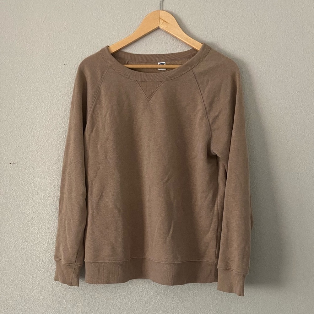 old navy sweatshirt